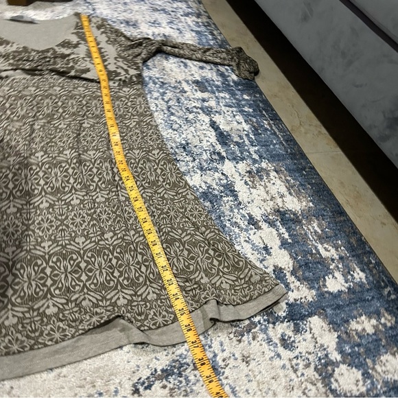 Athleta Gray Brown Hot Creek Burnout Ruched Long Sleeve Mini Dress Size LargeP - Picture 10 of 10